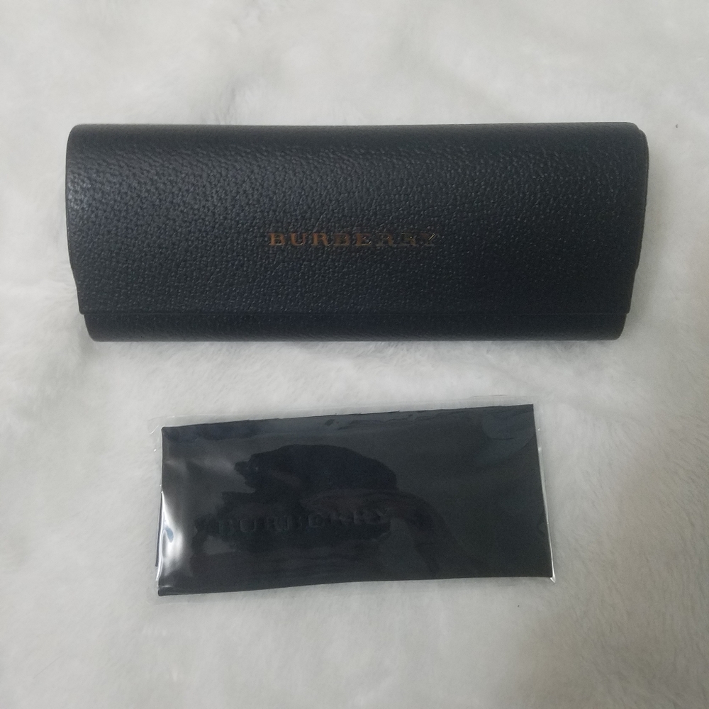 Burberry Sunglass and Eyewear Case with Microfiber Cloth